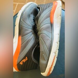 Fila Men's Black and Orange Athletic Shoes